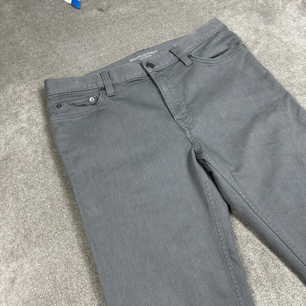 Banana Republic Traveler Jeans Mens 31x30 Slim Gray (Faded Black) Stretch Casual
